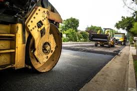 Best Driveway Snow Removal Preparation  in Martins Ferry, OH